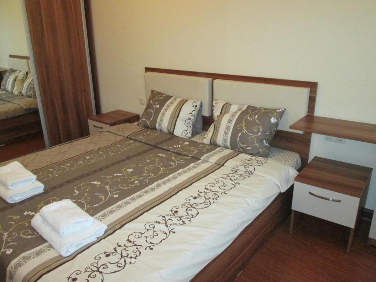 One Bedroom Apartment 1 - Restaurant Stadium Plovdiv พลอฟดิฟ ภายนอก รูปภาพ